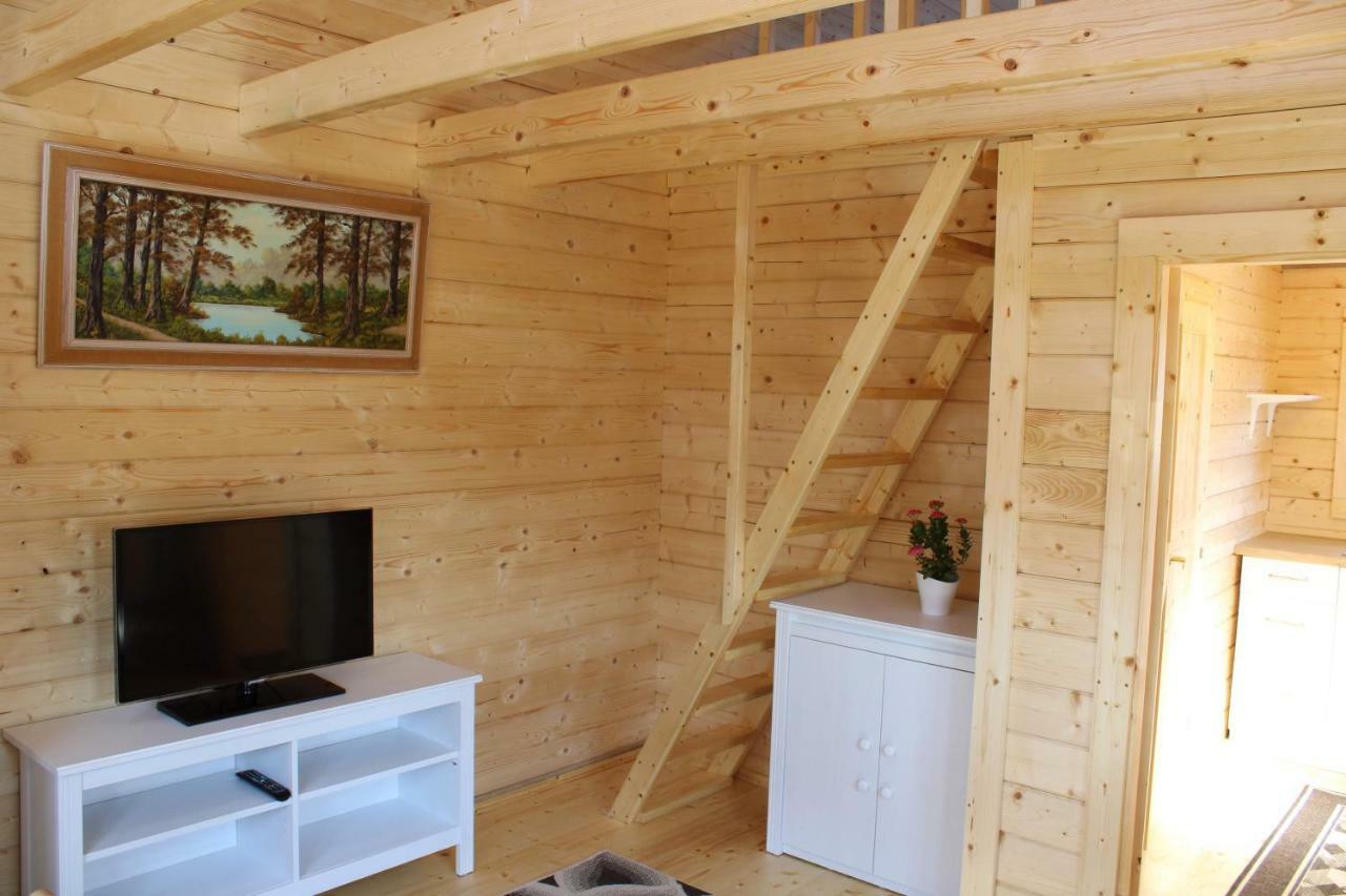 Aadel Guesthouse Пярну Екстериор снимка